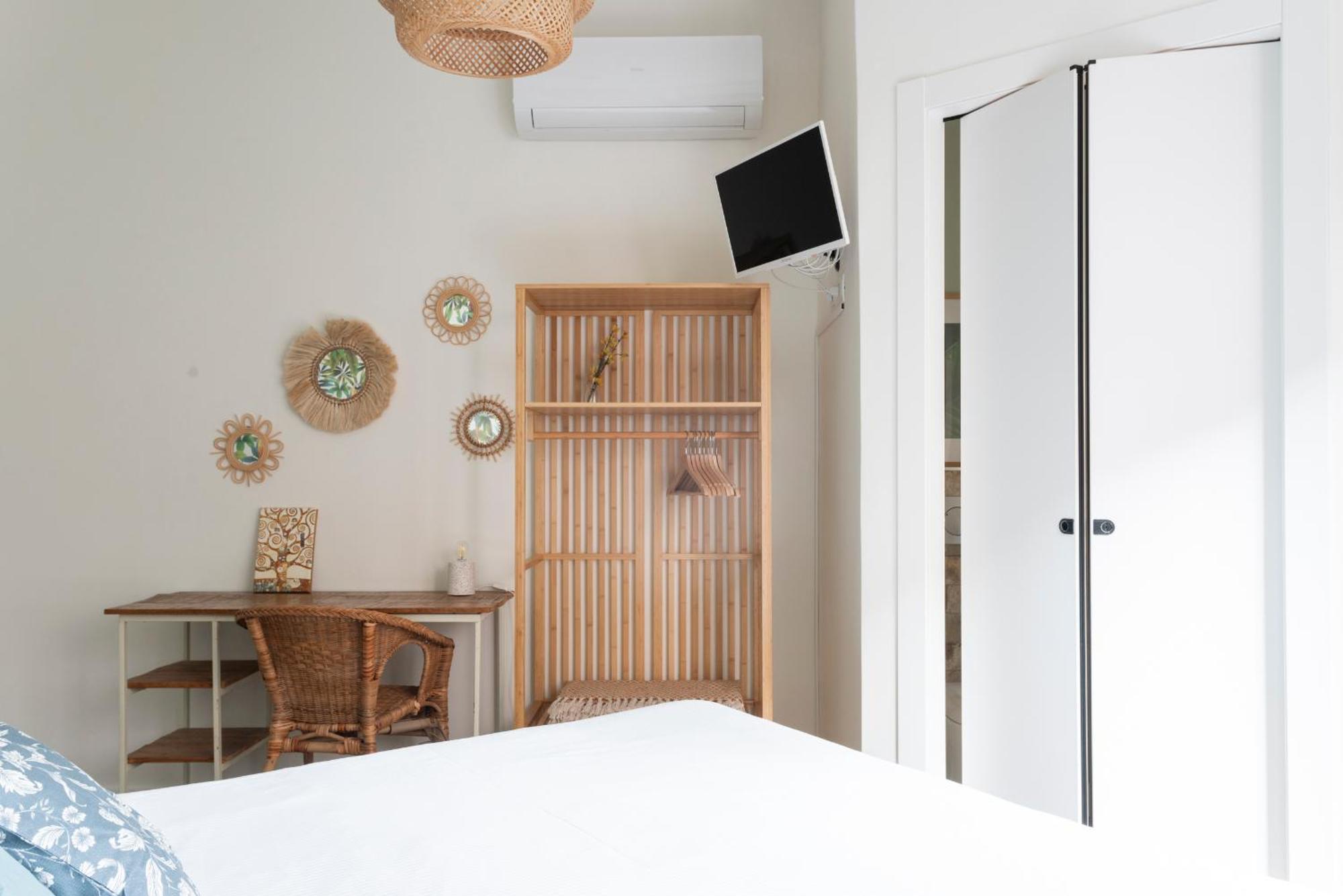 Happy Travelers Apartment By Holiday Solutions Комо Экстерьер фото