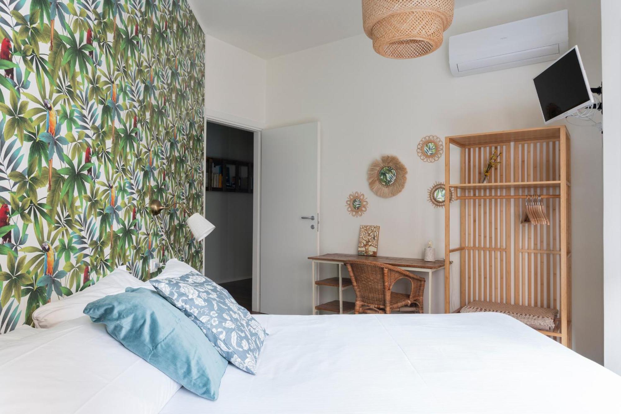 Happy Travelers Apartment By Holiday Solutions Комо Экстерьер фото