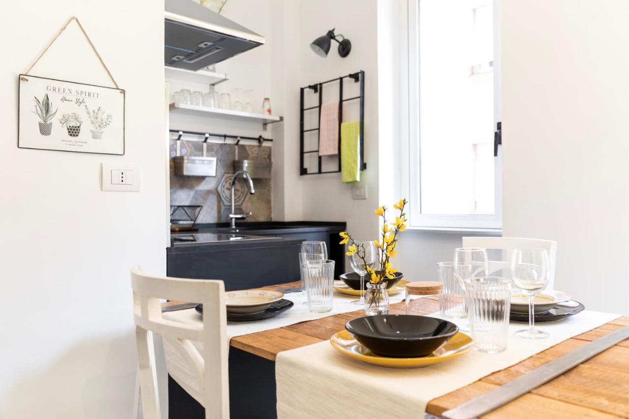 Happy Travelers Apartment By Holiday Solutions Комо Экстерьер фото